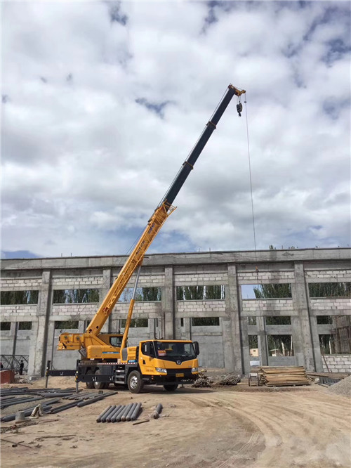 武鸣区吊装作业前会做设备检查吗？安全保障措施有哪些？