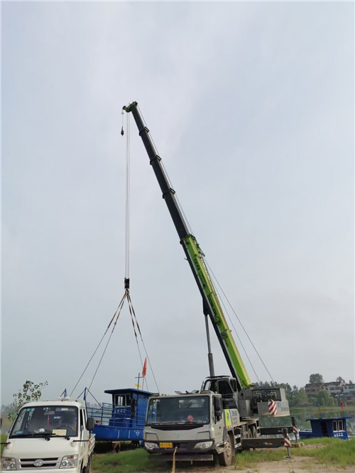 武鸣区桥梁建设吊装案例